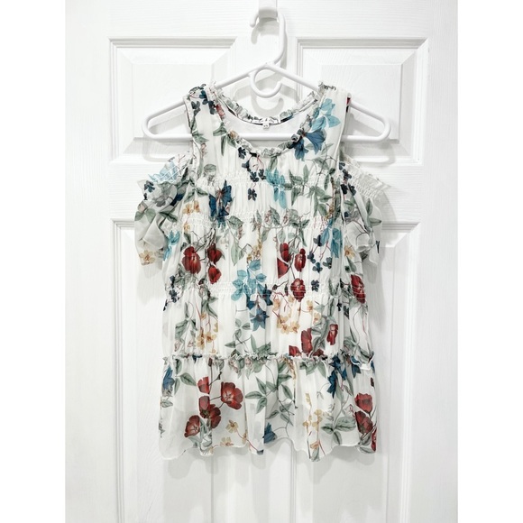 Willow & Clay Cold Shoulder Floral Top - Picture 1 of 13